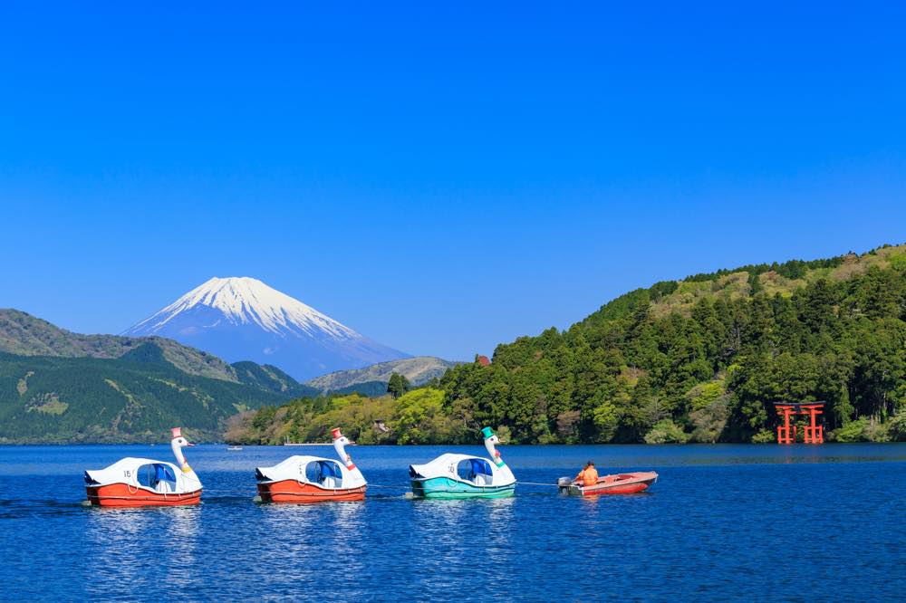 2023年版】芦ノ湖ドライブデートならここ！地元民おすすめの15スポット【定番・寺社仏閣・絶景・アクティブ・縁結びなど】｜アニーお祝い体験マガジン