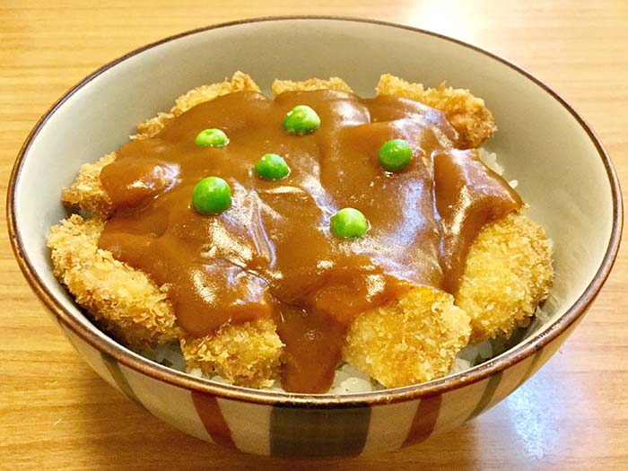 岡山市／食堂やまと》行列ができる岡山の老舗洋食店で「カツ丼」と「中華そば」を完食！ - Webタウン情報おかやま